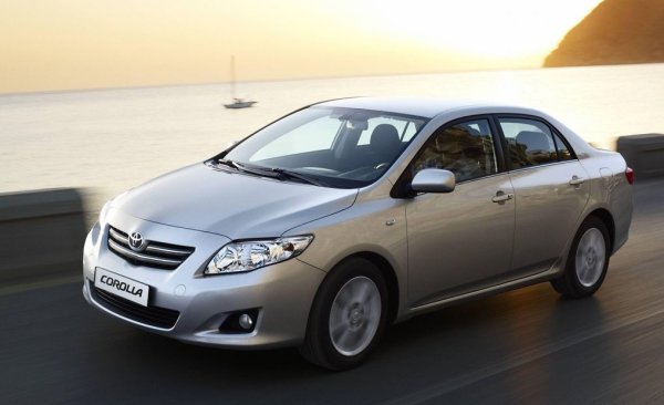 Дългият период, в който Corolla не се продаваше на западноевропейските пазари, се отрази на популярността й и в Горубляне и Дупница. Все пак най-продаваният модел в историята намира място в Топ 20, макар и с малко помощ от нас - тук сме включили и регистрациите на варианта Corolla Verso. 
