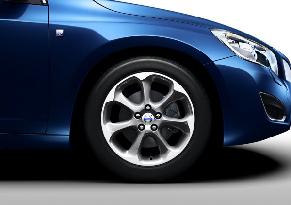 Специална Ocean Race серия на Volvo V60, V70, XC60 и XC70