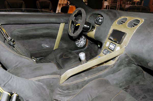 Ghepardo - половин Corvette, половин Camaro / SEMA 2009
