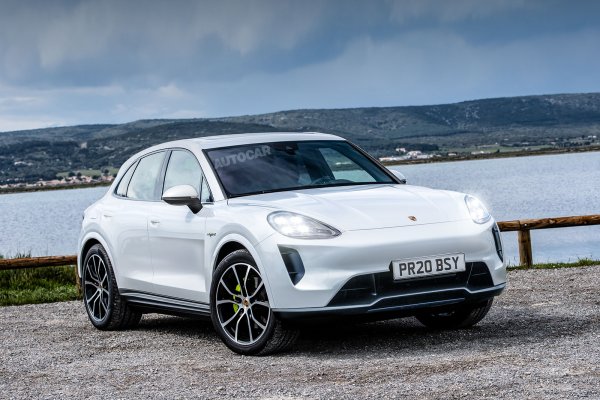 Използвайки уроци, извлечени от дългоочаквания Porsche Taycan EV, Macan скоро ще получи изцяло електрическо задвижване. След като се появи през моделната 2023 г., той ще бъде флагманът на гамата си, а година по-късно малкият кросоувър ще изостави завинаги ДВГ. Подобно на Taycan, най-бързият Macan EV ще носи значка Turbo S и ранните слухове сочат, че ще може да се похвали с мощност до 700 конски сили.
