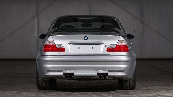 Когато BMW дебютира с ново поколение M3 през 2000, марката планира да участва и в състезания за издръжливост. Там обаче се сблъсква в много силна конкуренция и малко след това инженерите на компанията решават, че редовият шестцилиндров двигател просто не се справя. Така M3 GTR се появява в американската серия "Льо Ман" през 2001 с невероятния V8 под капака.

Заедно с многото други модификации на шасито, автомобилът е истински звяр и заема 1-во и 3-то място в седем от 10 състезания през сезона. Това убива конкуренцията и в крайна сметка организаторите променят регламента за хомологация от 10 на 100 бройки. За съжаление, BMW не инвестира толкова в състезанията и проектът е прекратен след един доминиращ сезон, като всички коли от серията са унищожени, с изключение на три, запазени от компанията.