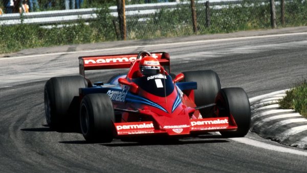 Двигател - 3,0-литров "боксер" с 12 цилиндъра

Мощност - 510 к.с.

Задвижване - задно (RWD)

Ускорение от 0 до 100 км/ч - не е известно 