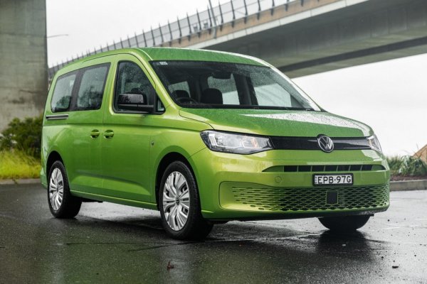 1. VW Caddy - 8,519 (-4.2%)
2. VW Touran - 7,126 (1.1%)
3. Ford Transit Connect - 3,979 (4.9%)
4. Renault Kangoo - 3,307 (0.5%)
5. Toyota Proace City - 3,269 (3.1%)
6. Peugeot Partner - 2,211 (-43.0%)
7. Mercedes Citan - 2,084 (-28.9%)
8. Nissan Townstar - 1,442 (55.4%)
9. Citroen Berlingo - 1,405 (-72.8%)
10. Opel Combo - 803 (-67.6%)
ОБЩО ЗА СЕГМЕНТА - 34,519 (-22.0%)
