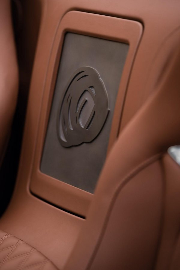 Bugatti Veyron Grand Sport Venet 