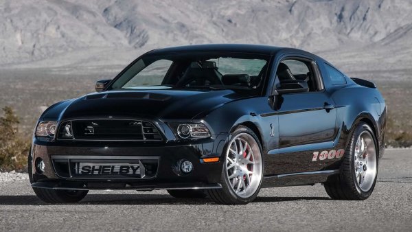 Между 2011 и 2013 г. Shelby American направи някои от най-мощните Mustang на всички времена. В този случай се спираме на най-новата версия, представена през 2013 г. Представен на автомобилното изложение в Ню Йорк същата година, 1000 S/C напълно революционизира 5,4-литровия V8 на стандартния GT500, включително с инсталирането на нов 4,0-литров компресор, нови инжектори, нова охладителна система и много други допълнения за отключване на скрития потенциал на двигателя. 

В крайна сметка Mustang 1000 S/C на стойност 210 000 долара развива 1200 к.с. чрез шестстепенна механична скоростна кутия и е напълно легален за използване на обществени пътища. 
