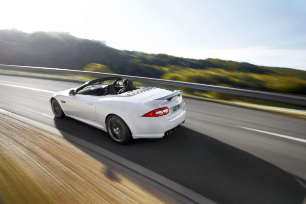 Jaguar XKR-S Convertible 