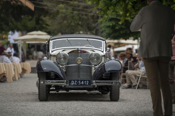 Освен специалните награди на журито, има и по един приз за победителите по класове. В клас А спечели споменатото вече Bugatti 57S. В клас В, посветен на класическите компресорни модели на Mercedes, първото място е за този 540 К кабриолет от 1936. Това е колата за висшето общество през 30-те години, а конкретният екземпляр е купен от Люси Франки, собственичката на прочутия навремето бар Americain La Roulotte в Монмартр, Париж. 
