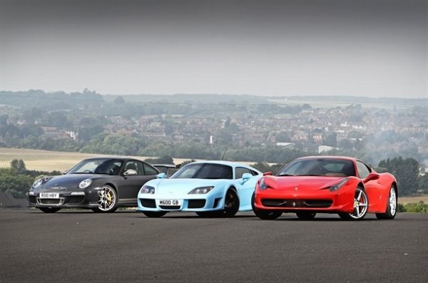 Кадри от конкурса Britain&rsquo;s Best Driver&rsquo;s Car 2010 на Аutocar. Победител е Porsche 911 GT3 RS.