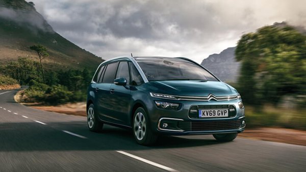 Този миниван е пример за това как страхотна идея и просторен интериор не спасяват автомобила от падане на цената. Лошата надеждност, трудността при ремонта, лошата поддръжка на повечето предлагани екземпляри и ниското търсене на миниванове са основните причини за бързото амортизиране. След 4 години най-вероятно цената му ще бъде на минус 45-50%.