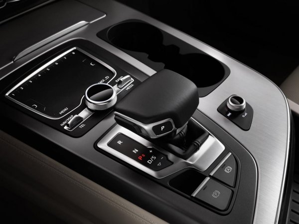 Второто поколение Audi Q7