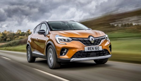 Renault Captur - 40 090 лева (през 2021: 36 890 лeва)
Opel Crossland - 40 120 лева (през 2021: 34 500 лева)
Seat Leon - 40 220 лева
Volkswagen Taigo - 40 437 лева
Toyota Corolla седан - 41 250 лева  (през 2021: 34 750 лева)
Nissan Juke - 41 590 лева
Renault Megane Sedan - 41 590 лева (през 2021: 37 590 лева)
Volkswagen T-Cross - 42 061 лева
Citroen C4 - 42 568 лева (през 2021: 37 899 лева)
Skoda Karoq - 44 180 лева 
