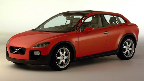 Преди 20 години шведската марка, чието име отдавна се е превърнало в синоним на думата &bdquo;безопасност&ldquo;, представи любопитния концепт SCC (Safety Concept Car), станал първообраз на серийния хечбек C30. Както и много други разработки на Volvo, той също се оказва наблъскан с иновационни системи за защита на водача, пътниците и пешеходците. Голяма част от тях по-късно намират приложение в серийните модели на компанията.