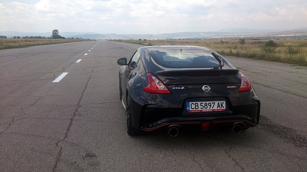 Nissan 370Z Nismo