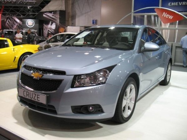 Chevrolet Cruze / Автомобилен салон София 2009