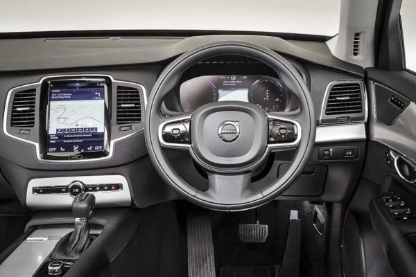 Силни страни - класен интериор, универсалност със седем места, добре оборудван.

Слабости - леко нестабилно возене, шум от пътя и окачването, средна надеждност.
