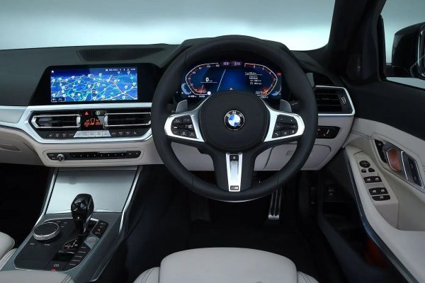 Силни страни - страхотно забавление за шофиране, остро управление и превъзходен контрол на каросерията, интуитивна информационно-развлекателна система, богато оборудване.

Слабости - интериорът не е толкова добре завършен като при Audi A4, лумбалната опора на седалките е скъпа екстра, доста твърда возия, особено при моделите M Sport.