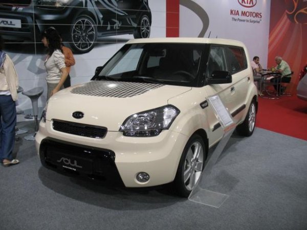 Kia Soul / Автомобилен салон София 2009