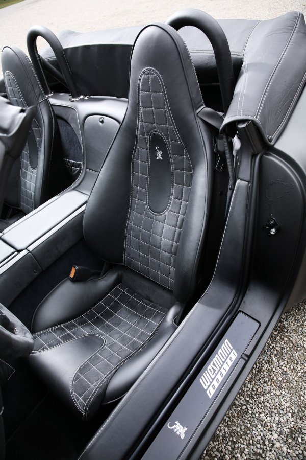 Black Bat - доработен Wiesmann