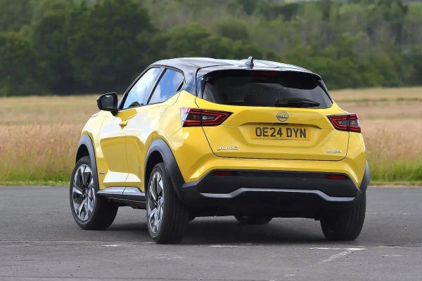 Комбинация от бавни ремонти и някои огромни сметки за ремонт изтласкаха бензиновия Juke в дъното на класацията за малките SUV. Всъщност неговият рейтинг за надеждност от 55,2% е най-ниският от всички автомобили, включени &ndash; във всяка категория, в тазгодишното проучване.