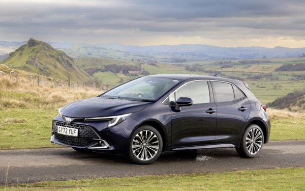 21. Toyota Corolla - 91 294 регистрации (-1.6% спрямо 2022)
22. Fiat Panda - 90 071 (-4.7%)
23. MINI Hatch - 88 419 (8.4%)
24. Audi A3 - 88 284 (16.1%)
25. Ford Kuga - 87 495 (0.5%)
26. Volvo XC40 - 81 884 (35.2%)
27. Fiat 500 - 80 952 (7.1%)
28. Opel Mokka - 78 138 (13.3%)
29. Ford Focus - 76 624 (39.1%)
30. Toyota C-HR - 76 306 (-0.1%)
