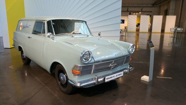 Opel Rekord P2