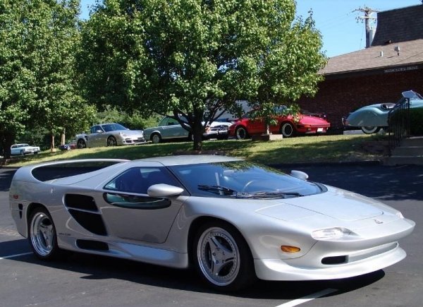 Vector M12