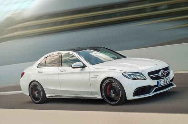 Mercedes-Benz C63 AMG S / Mercedes-Benz C63 AMG