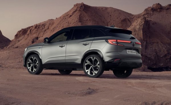 Дълги години лъвският пай от печалбата на френската компания идваше всъщност от дела, който тя притежаваше в Nissan. Сега плановете за преструктуриране на алианса са в ход и Renault трябва да се справя със свои сили. Отрицателният резултат през 2022 е следствие на еднократни разходи, а за втората половина на годината групата дори отчита 6.4% марж на печалба. 

Приходи: 46.391 млрд. евро
Нетна загуба: 700 млн. евро
Загуба на акция: 1.24 евро
Продажби: 2.051 млн. автомобила (1.416 млн. Renault, 0.574 млн. Dacia)