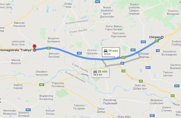 Ударно откритият преди над десетилетие участък бързо показа, че скоростта на строителството е била за сметка на качеството. Между 165-ия и 208-ия километър (посока София-Бургас) настилката е опасно нагъната и скоростта е ограничена до 90 км/ч, за радост на местните служители на Пътна полиция. 
