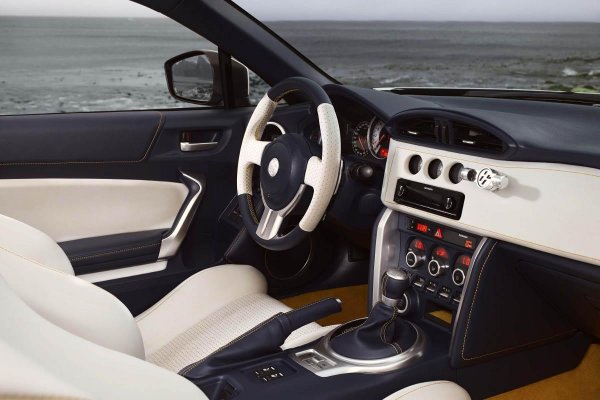 Toyota 86 Open concept 