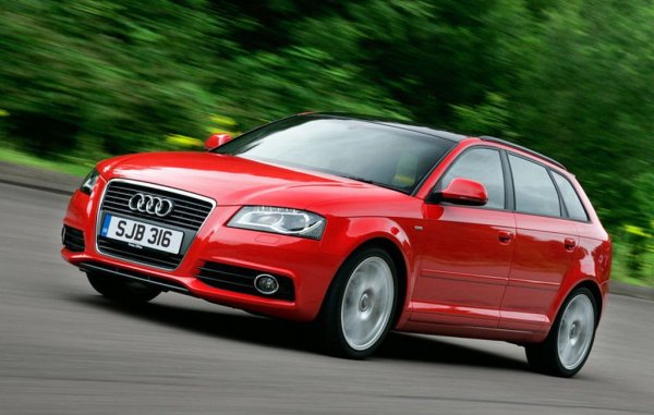 На годишна база: -2% спад
Най-достъпният модел на Audi си остава все така търсен в България втора ръка (и трета, четвърта и пета също). Тези малко под 2 процента спад на годишна база всъщност са 9 регистрирани автомобила по-малко. 
