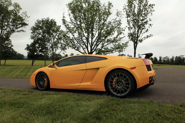 Частна колекция от 82 суперколи