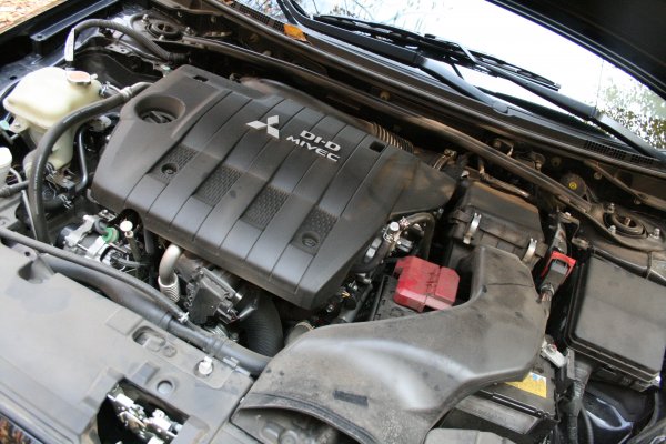 Mitsubishi Lancer Sportback MIVEC DI-D