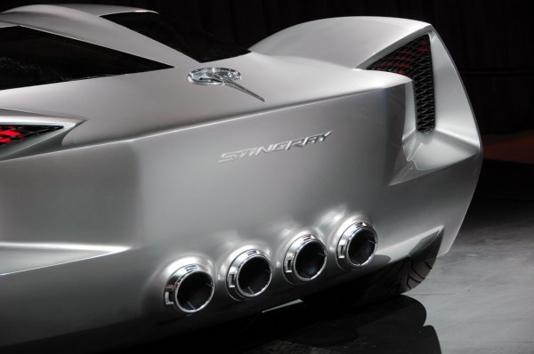 Кадри от представянето на концепцията Corvette Stingray в Чикаго