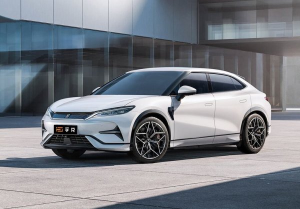 Продадени - 303 599 бройки

Ръст спрямо август 2023 - 26.8%