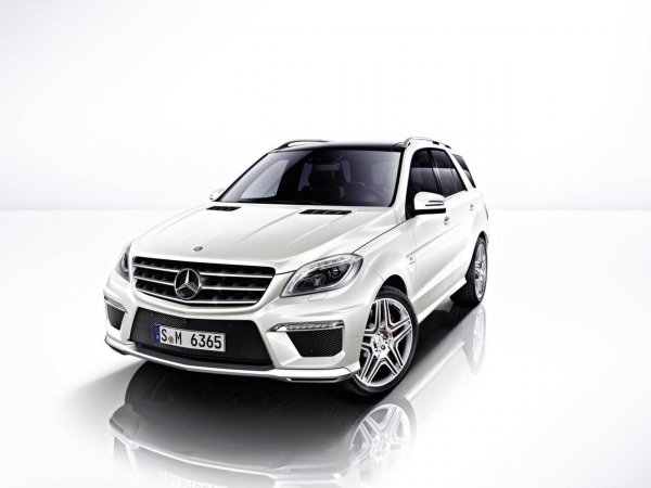 Mercedes-Benz ML63 AMG