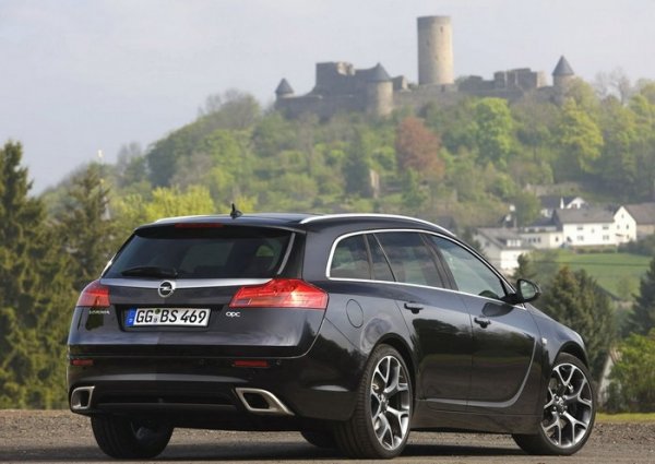 Opel Insignia OPC Sports Tourer / Vauxhall Insignia VXR