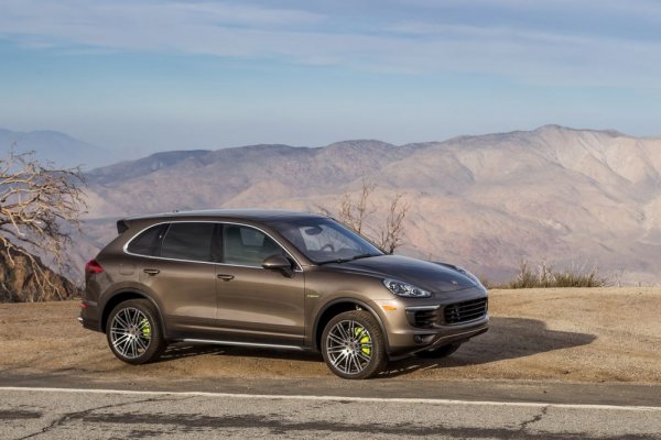 С този цвят на купето при препродажба вероятно ще трябва да направите отстъпка на бъдещия собственик.