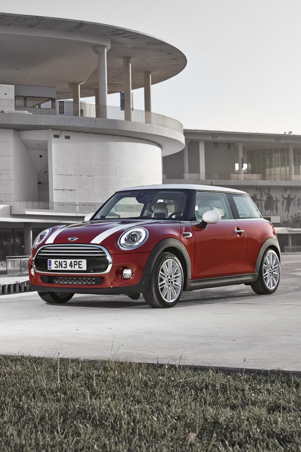 Новото MINI