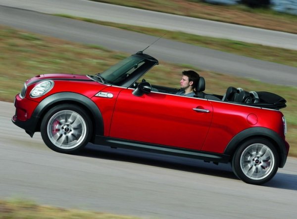 Mini Cooper JCW (John Cooper Works) Cabrio