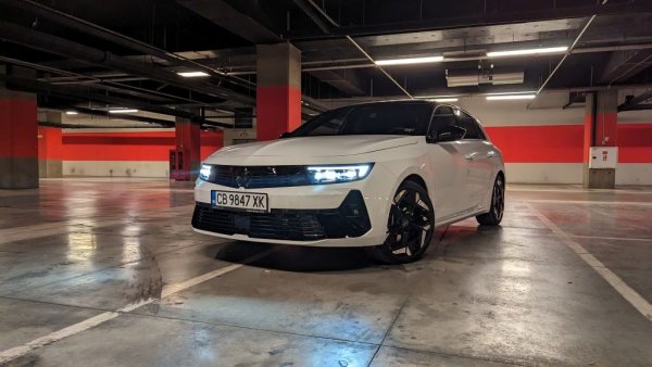 Спрямо 2023: -11% спад

Opel е една от едва трите марки в нашия Топ 20, които при растящ пазар успяват да регистрират спад на годишна база. Основните причини са в намалелия интерес към кросоувъра Mokka (-37%), и в спирането на производството на популярния у нас Crossland, който през 2025 ще бъде заменен в гамата от новата Frontera.  

Най-продавани модели:
Corsa - 498
Mokka - 232
Astra - 176
Combo - 132
Crossland - 108
Movano - 58
