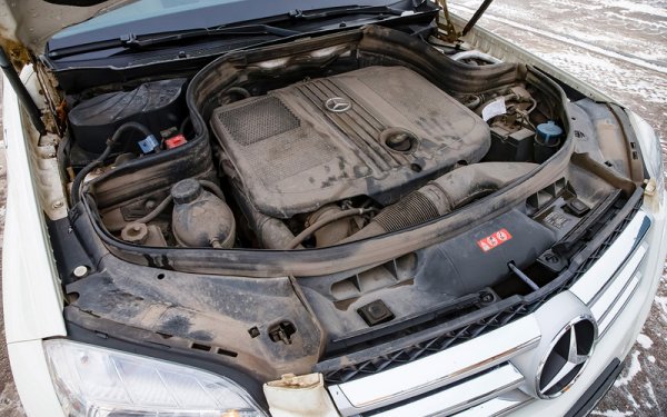 1745 кг собствено тегло
8.8 секунди 0-100 км/ч
182 км/ч максимална скорост
6.9 литра среден разход, смесен цикъл
170 к. с. мощност при 3200 об/мин
400 Нм макс. въртящ момент при 2800 об/мин
Двойно предаване
7-степенен автоматик
многозвенно окачване отпред и отзад
гуми: 235/55 R19
