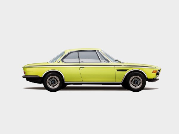 Тази конкретна бройка е продадена в Бавария през 1972, после минава през Австрия, и накрая през 2008 се връща в родината, където претърпява старомодна, но много педантична реставрация. 
