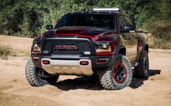 Автомобилът е базиран на Ram 1500 Rebel. Под капака му има 6.2-литров дефорсиран Hellcat двигател с мощност от 575 к.с. Този модел беше представен като конкурент на добре познатия Ford F-150 Raptor и със сигурност се харесва на американците, защото много добре се държи извън пътя, има диференциал с възможност за електронно заключване и впечатляващ клиренс.