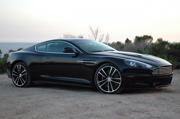 Aston Martin DBS Carbon Black 2010