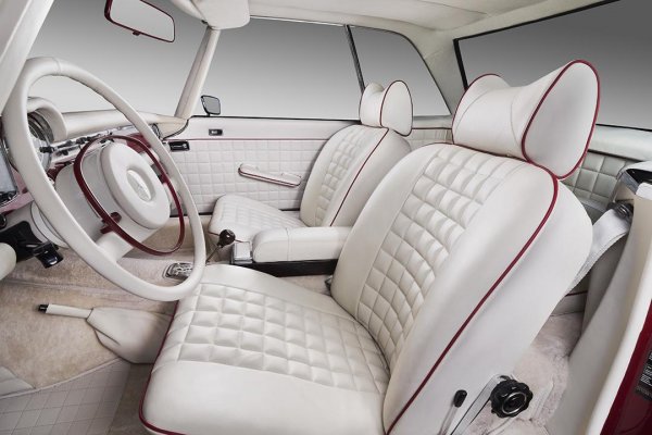 Реставриран Mercedes-Benz 280SL от българските специалисти Overdrive