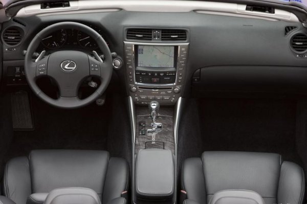 Lexus IS Convertible 2010