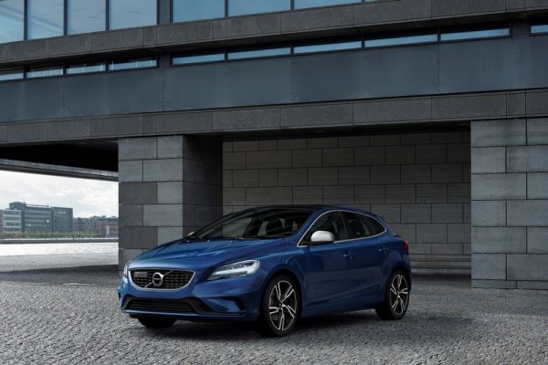 Volvo V40 и V40 Cross Country