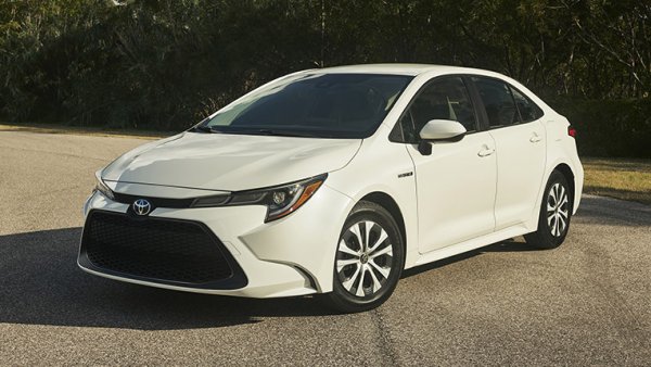 2. Toyota Prius Prime
3. Hyundai Ioniq Plug-in Hybrid