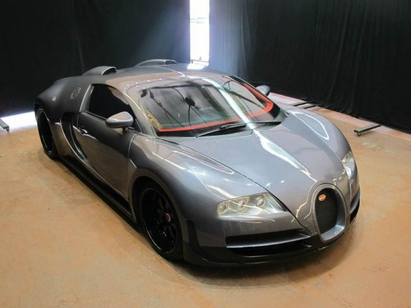 Реплика на Bugatti Veyron, базирана на Mercury Cougar